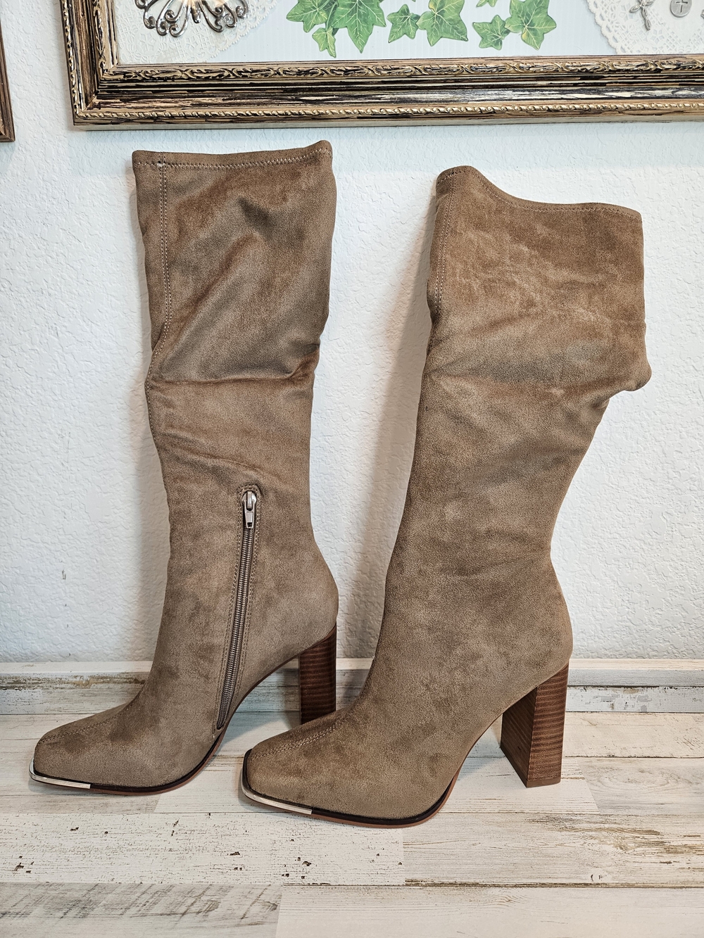 Steve Madden Fedora Boots in Taupe Size 8 - Women - NEW
